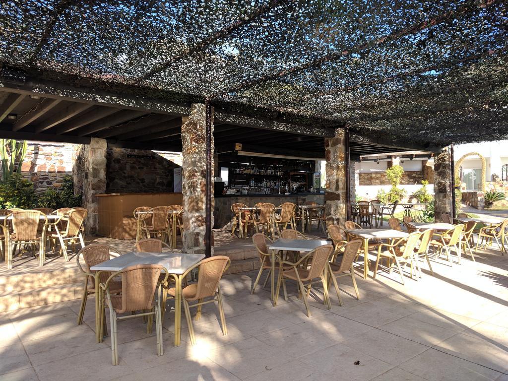 El Cortijo De Zahara By Qhotels Захара-де-лос-Атунес Экстерьер фото